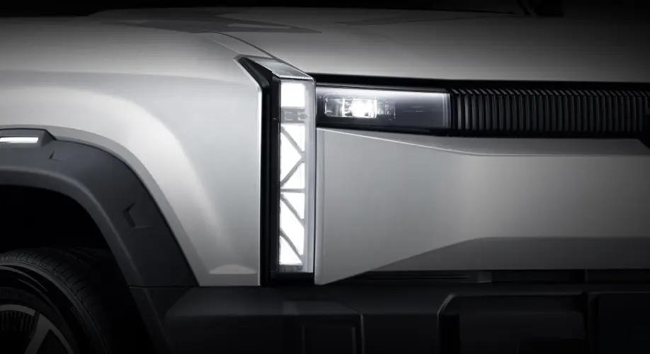 Full-LED-PRISM-Headlamp.webp